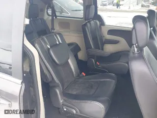 2018 Dodge Grand Caravan SXT with VIN 2C4RDGCG2JR325737, listed as a IAAI auction lot 41610173 with 97,492 mi miles. Bid and sale history available at carsss.com. Image 8.