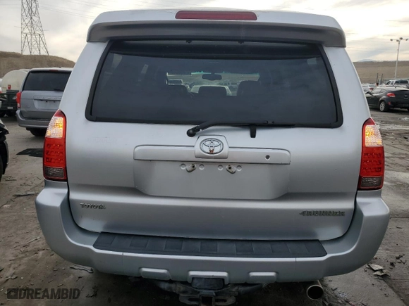 2006 Toyota 4Runner SR5 with VIN JTEBT14R268030332, listed as a Copart auction lot 43806845 with 273,725 mi miles and Salvage Title. Bid and sale history available at carsss.com. Image 6.
