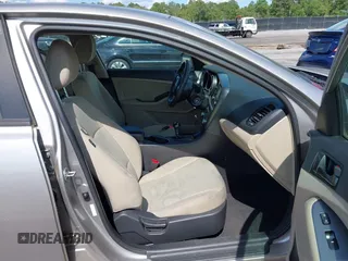 2015 Kia Optima LX with VIN 5XXGM4A79FG477619, listed as a IAAI auction lot 42561432 with 125,274 mi miles and . Bid and sale history available at DreamBid. Image 5.