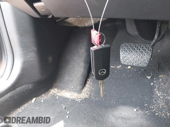 2013 Mazda 3 i SV with VIN JM1BL1TF0D1771418, listed as a IAAI auction lot 41920175 with 102,678 mi miles and . Bid and sale history available at DreamBid. Image 11.
