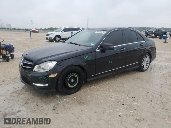 2014 Mercedes-Benz C 250 Sport z VIN WDDGF4HBXEA952747, wystawiony jako Copart lot #53144125 z przebiegiem 162 749 mil mil oraz Szkoda całkowita • Salvage title. Historia ofert i sprzedaży dostępna na DreamBid. Obrazek 1.