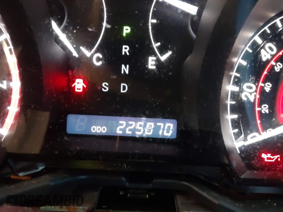 2008 Toyota Highlander with VIN JTEES41A582028404, listed as a IAAI auction lot 42608413 with 225,070 mi miles and . Bid and sale history available at DreamBid. Image 15.