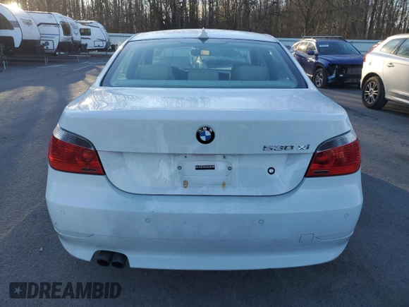2007 BMW 5 Series 530xi with VIN WBANF73527CU28369, listed as a Copart auction lot 88037485 with 220,281 mi miles and Salvage Title. Bid and sale history available at carsss.com. Image 6.