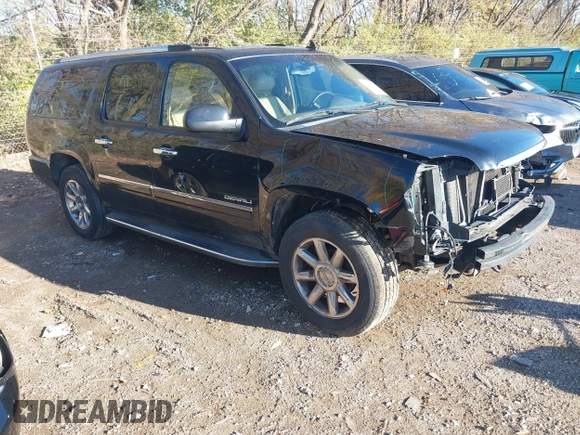 2010 GMC Yukon XL Denali with VIN 1GKUKMEF4AR156236, listed as a IAAI auction lot 40818388 with 252,031 mi miles. Bid and sale history available at carsss.com. Image 1.