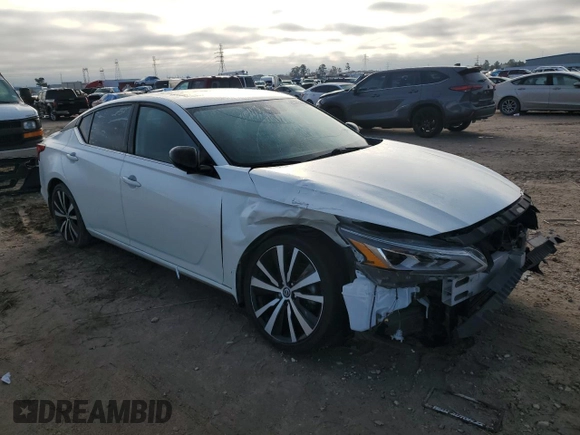 2020 Nissan Altima 2.5 SR with VIN 1N4BL4CV5LC127110, listed as a Copart auction lot 85773004 with 89,993 mi miles and Salvage Title. Bid and sale history available at carsss.com. Image 4.