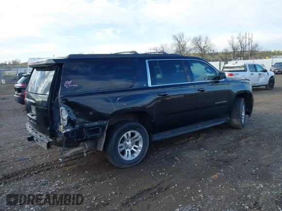 2017 Chevrolet Suburban LT z VIN 1GNSKHKC6HR246168, wystawiony jako IAAI lot #42150327 z przebiegiem Nie podano mil oraz . Historia ofert i sprzedaży dostępna na DreamBid. Obrazek 4.