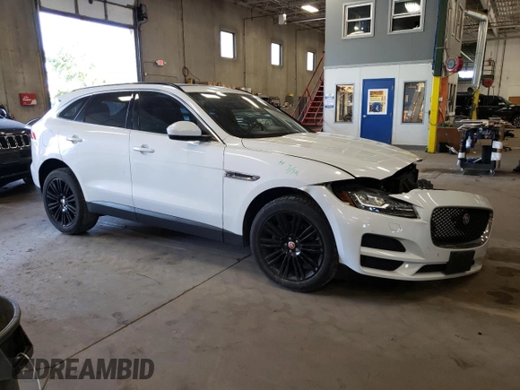 2018 Jaguar F-Pace 35t Prestige with VIN SADCK2EV7JA252724, listed as a Copart auction lot 71237194 with 50,582 mi miles and Salvage title. Bid and sale history available at DreamBid. Image 4.