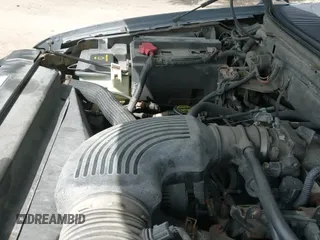 2003 Ford F-150 XLT с VIN 1FTRW08L73KA86050, выставлен на аукционе IAAI как лот 43246982 с пробегом 258 313 миль миль и . История ставок и продаж доступна на DreamBid. Изображение 18.