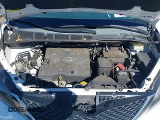 2015 Toyota Sienna SE with VIN 5TDXK3DC4FS658148, listed as a IAAI auction lot 41601341 with 110,329 mi miles. Bid and sale history available at carsss.com. Image 10.