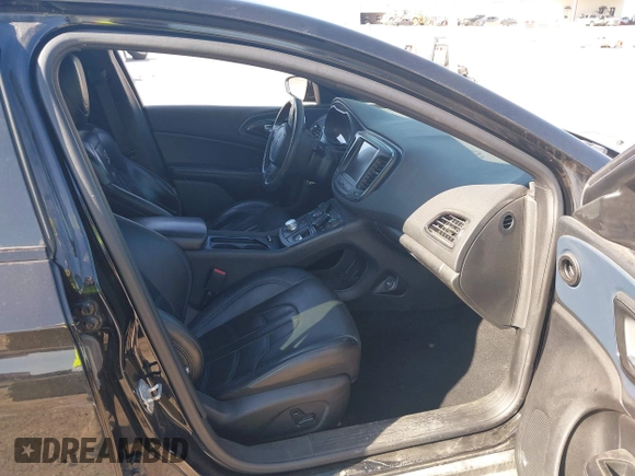 2015 Chrysler 200 S with VIN 1C3CCCBG7FN581173, listed as a IAAI auction lot 41679322 with 188,235 mi miles. Bid and sale history available at carsss.com. Image 5.