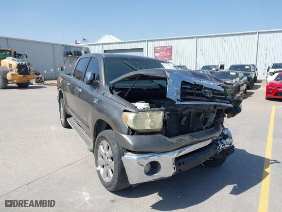 2008 Toyota Tundra 2WD Truck with VIN 5TFEV541X8X042976, listed as a IAAI auction lot 38569607 with 202,791 mi miles. Bid and sale history available at carsss.com. Image 1.