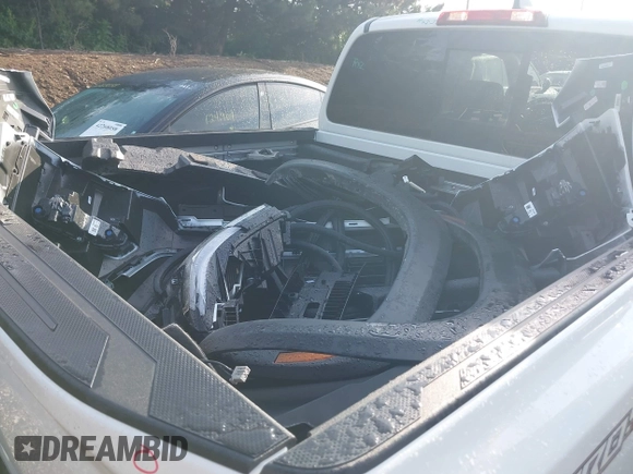 2024 Nissan Frontier SL with VIN 1N6ED1EK2RN656501, listed as a IAAI auction lot 42265453 with 3,813 mi miles and . Bid and sale history available at DreamBid. Image 12.
