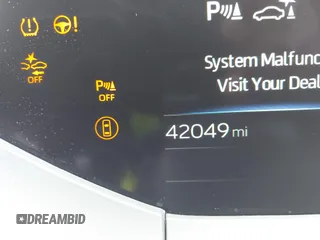 2024 Toyota Prius LE z VIN JTDACAAU2R3019020, wystawiony jako IAAI lot #42128983 z przebiegiem 42 049 mil mil oraz . Historia ofert i sprzedaży dostępna na DreamBid. Obrazek 16.