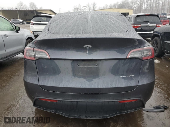 2021 Tesla Model Y Long Range with VIN 5YJYGDEE6MF233771, listed as a Copart auction lot 84473294 with 0 mi miles and Salvage Title. Bid and sale history available at carsss.com. Image 6.