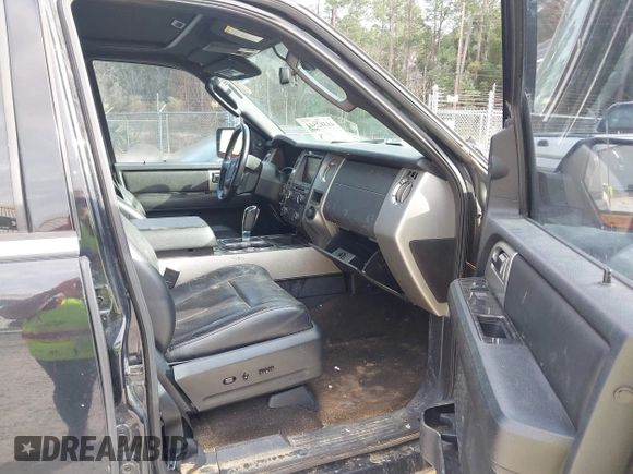 2015 Ford Expedition Limited с VIN 1FMJU1KT4FEF08498, выставлен на аукционе IAAI как лот 41382544 с пробегом 197 168 миль миль и . История ставок и продаж доступна на DreamBid. Изображение 5.