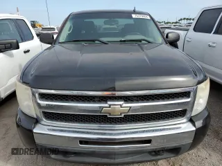 2010 Chevrolet Silverado 1500 LS with VIN 1GCSCREA0AZ132873, listed as a Copart auction lot 76270604 with 103,513 mi miles and Non Repairable. Bid and sale history available at DreamBid. Image 5.