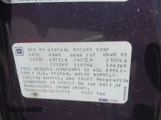 1995 Cadillac DeVille z VIN 1G6KD52B0SU272958, wystawiony jako IAAI lot #42514096 z przebiegiem 89 030 mil mil oraz . Historia ofert i sprzedaży dostępna na DreamBid. Obrazek 9.