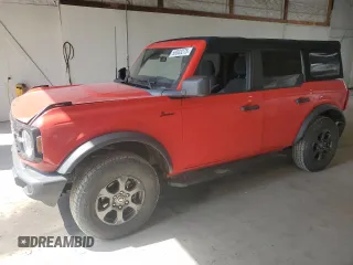 2021 Ford Bronco z VIN 1FMDE5BH5MLB06205, wystawiony jako Copart lot #56503275 z przebiegiem 45 287 mil mil oraz Szkoda całkowita • Salvage title. Historia ofert i sprzedaży dostępna na DreamBid. Obrazek 1.