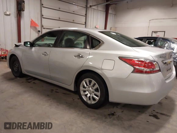 2015 Nissan Altima 2.5 S with VIN 1N4AL3AP0FN389832, listed as a IAAI auction lot 41684604 with 108,882 mi miles. Bid and sale history available at carsss.com. Image 3.