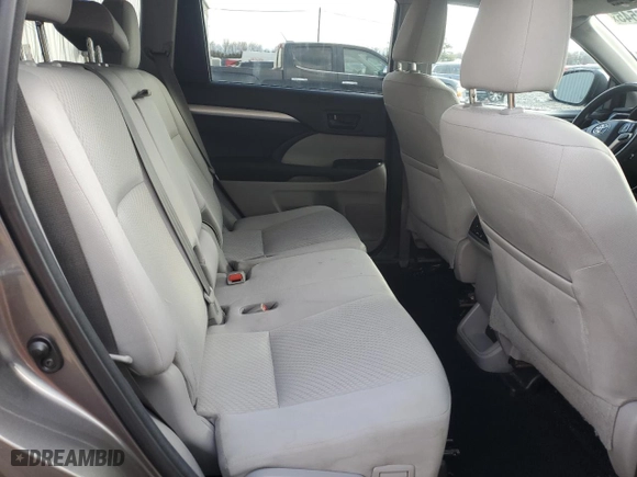 2018 Toyota Highlander LE with VIN 5TDBZRFH6JS821036, listed as a Copart auction lot 47576545 with 73,101 mi miles and Salvage Title. Bid and sale history available at carsss.com. Image 11.