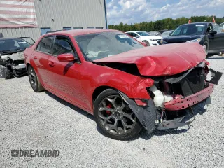 2017 Chrysler 300 S with VIN 2C3CCABG4HH596990, listed as a Copart auction lot 70430024 with 102,679 mi miles and Salvage Title. Bid and sale history available at DreamBid. Image 4.
