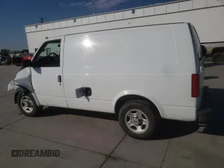 2004 Chevrolet Astro Cargo with VIN 1GCDL19X64B109975, listed as a Copart auction lot 70611344 with 129,682 mi miles and Salvage Title. Bid and sale history available at carsss.com. Image 2.
