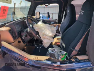1997 Jeep Wrangler SE z VIN 1J4FY29P1VP441353, wystawiony jako Copart lot #51691545 z przebiegiem Nie podano mil oraz Szkoda całkowita • Salvage title. Historia ofert i sprzedaży dostępna na DreamBid. Obrazek 7.