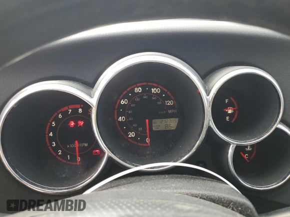 2006 Pontiac Vibe with VIN 5Y2SL65816Z442355, listed as a Copart auction lot 81167764 with 212,385 mi miles and Salvage Title. Bid and sale history available at carsss.com. Image 9.