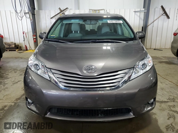 2016 Toyota Sienna Limited z VIN 5TDDK3DC2GS142603, wystawiony jako Copart lot #54013855 z przebiegiem 97 000 mil mil oraz Szkoda całkowita • Salvage title. Historia ofert i sprzedaży dostępna na DreamBid. Obrazek 5.