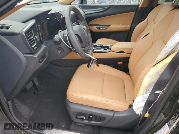 2025 Lexus NX 350h Premium с VIN 2T2GKCEZ2SC045835, выставлен на аукционе Copart как лот 61781405 с пробегом 3 335 миль миль и Чистый • Clean title. История ставок и продаж доступна на DreamBid. Изображение 7.