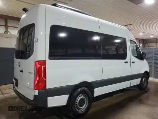 2024 Mercedes-Benz Sprinter Passenger with VIN W1Z4KFHY8RP714396, listed as a Copart auction lot 72368194 with 6,770 mi miles and Clean Title. Bid and sale history available at carsss.com. Image 3.