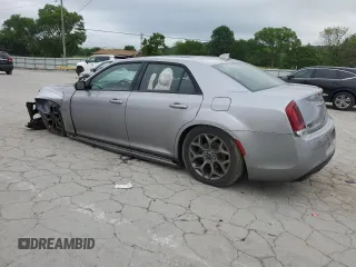 2017 Chrysler 300 S с VIN 2C3CCAGG1HH605671, выставлен на аукционе Copart как лот 56936185 с пробегом 261 963 миль миль и Списание • Salvage title. История ставок и продаж доступна на DreamBid. Изображение 2.