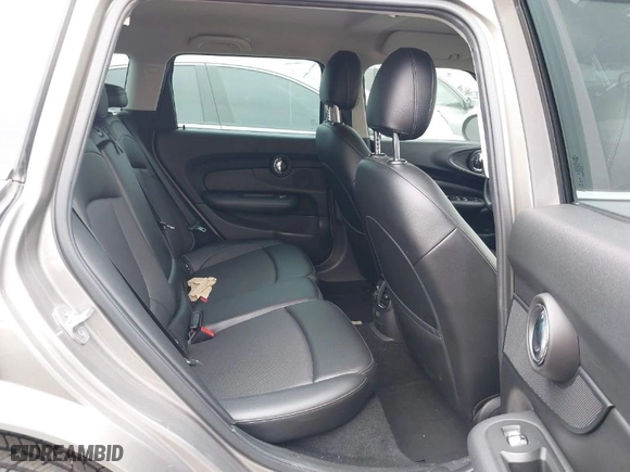 2016 MINI Cooper Clubman with VIN WMWLN5C56G2E30309, listed as a IAAI auction lot 41772501 with 67,584 mi miles. Bid and sale history available at carsss.com. Image 8.