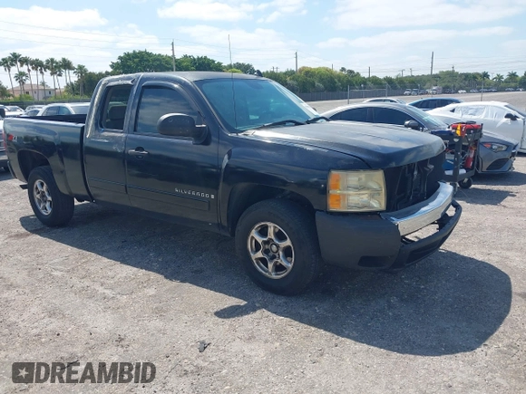 2007 Chevrolet Silverado 1500 1LT with VIN 2GCEK19J271659603, listed as a IAAI auction lot 42098689 with 240,918 mi miles and . Bid and sale history available at DreamBid. Image 1.