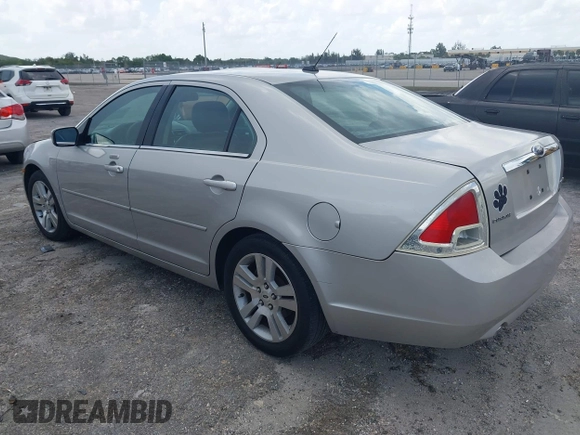 2008 Ford Fusion SEL with VIN 3FAHP08198R232299, listed as a IAAI auction lot 41932153 with 191,011 mi miles. Bid and sale history available at carsss.com. Image 3.