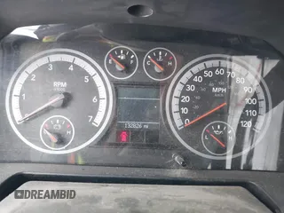 2009 Dodge 1500 Sport z VIN 1D3HV18T59S764119, wystawiony jako IAAI lot #41557254 z przebiegiem 132 826 mil mil oraz . Historia ofert i sprzedaży dostępna na DreamBid. Obrazek 7.