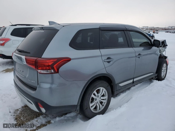 2019 Mitsubishi Outlander ES with VIN JA4AZ2A33KZ610773, listed as a Copart auction lot 41707665 with 100,292 mi miles and Salvage Title. Bid and sale history available at carsss.com. Image 3.
