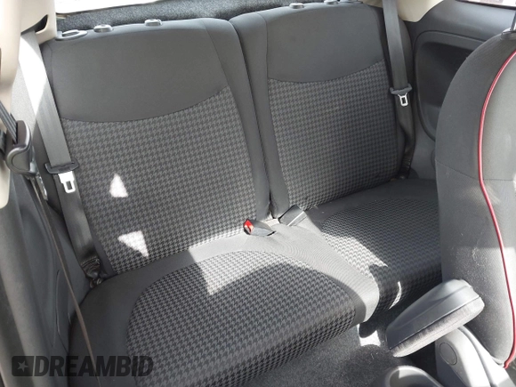 2016 FIAT 500 Easy with VIN 3C3CFFKR0GT125964, listed as a IAAI auction lot 41931189 with 90,237 mi miles. Bid and sale history available at carsss.com. Image 8.