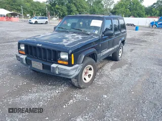 2001 Jeep Cherokee Sport with VIN 1J4FF48S01L623618, listed as a IAAI auction lot 42508808 with Not provided miles and . Bid and sale history available at DreamBid. Image 2.