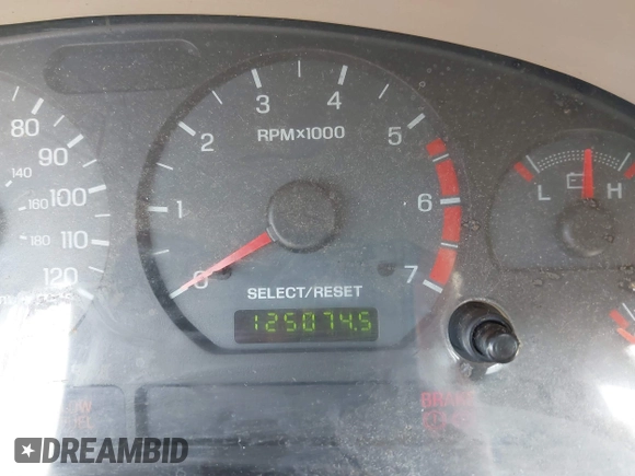 2004 Ford Mustang Deluxe with VIN 1FAFP446X4F187154, listed as a IAAI auction lot 42068363 with 125,074 mi miles. Bid and sale history available at carsss.com. Image 7.