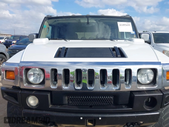 2003 Hummer H2 with VIN 5GRGN23U83H116139, listed as a IAAI auction lot 41495435 with Not Provided miles. Bid and sale history available at carsss.com. Image 12.