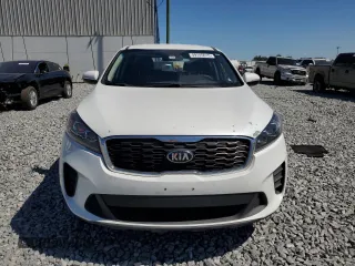 2020 Kia Sorento L with VIN 5XYPG4A36LG642800, listed as a Copart auction lot 49145615 with 107,547 mi miles and Non Repairable. Bid and sale history available at carsss.com. Image 5.