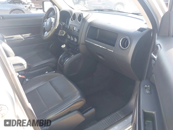 2012 Jeep Patriot Limited with VIN 1C4NJRCB4CD649916, listed as a IAAI auction lot 41732193 with 137,359 mi miles and . Bid and sale history available at carsss.com. Image 5.