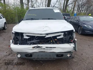 2005 Chevrolet Suburban Z71 with VIN 3GNFK16Z45G127697, listed as a IAAI auction lot 41971382 with 270,655 mi miles and . Bid and sale history available at DreamBid. Image 13.