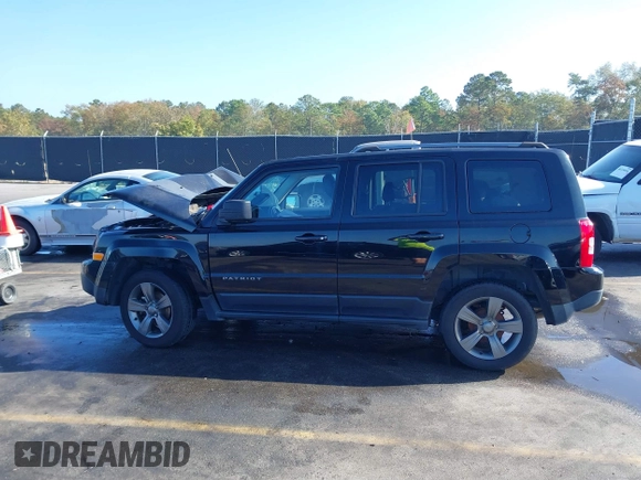 2017 Jeep Patriot Sport with VIN 1C4NJPBA6HD185760, listed as a IAAI auction lot 40723625 with 118,850 mi miles. Bid and sale history available at carsss.com. Image 14.