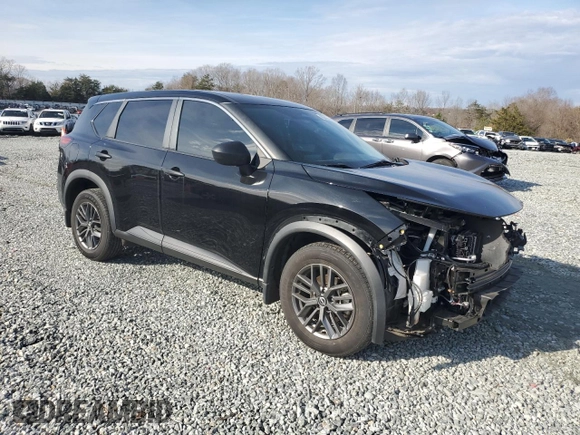 2022 Nissan Rogue S with VIN 5N1BT3AA4NC721884, listed as a Copart auction lot 83424184 with 86,748 mi miles and Salvage title. Bid and sale history available at DreamBid. Image 4.