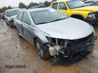 2015 Toyota Camry XLE with VIN 4T1BF1FK5FU925523, listed as a IAAI auction lot 41567775 with 159,086 mi miles. Bid and sale history available at carsss.com. Image 1.