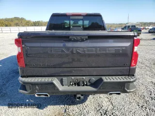 2022 Chevrolet Silverado 1500 LT Trail Boss with VIN 3GCUDFED2NG561825, listed as a Copart auction lot 77632284 with 34,448 mi miles and Salvage Title. Bid and sale history available at DreamBid. Image 6.