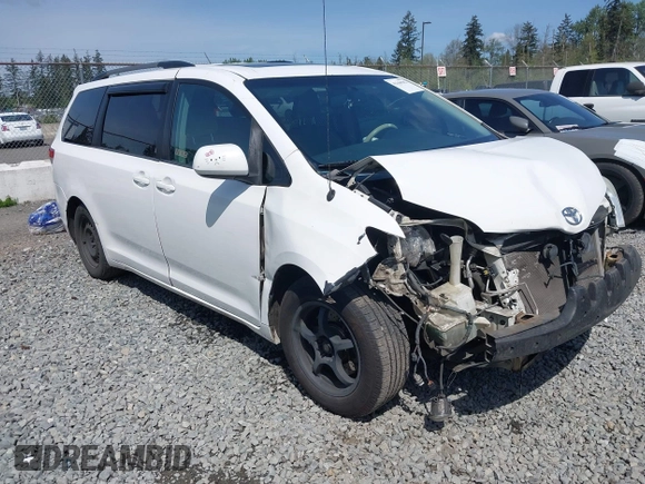 2013 Toyota Sienna XLE AAS with VIN 5TDYK3DC9DS292737, listed as a IAAI auction lot 42160582 with 200,321 mi miles and . Bid and sale history available at DreamBid. Image 1.