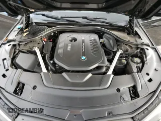 2019 BMW 7 Series 740i with VIN WBA7E2C55KB217499, listed as a Copart auction lot 43136573 with 36,419 mi miles. Bid and sale history available at carsss.com. Image 11.